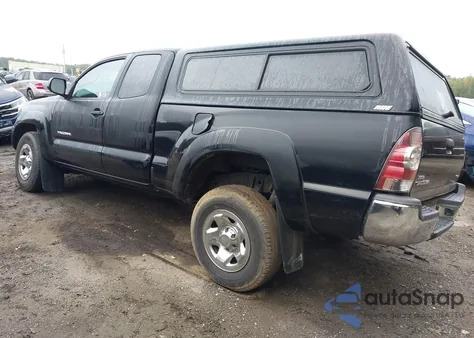 2013 Toyota Tacoma Access Cab z USA, uszkodzony, nr VIN 5TFUX4EN8DX021099